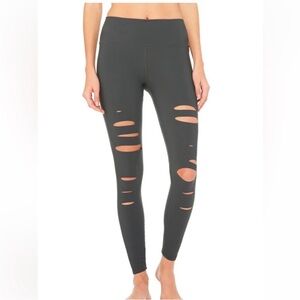 ALO High-waist ripped warrior legging Gray Medium
